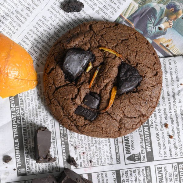 A delicious blend of chocolate, zesty orange, and creamy almond butter, almond flour.